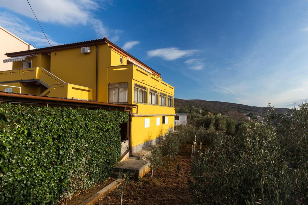 The Manzoni Family 3 Hotel Punat Buitenkant foto